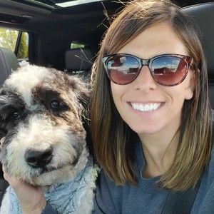 Meet your Posher, April